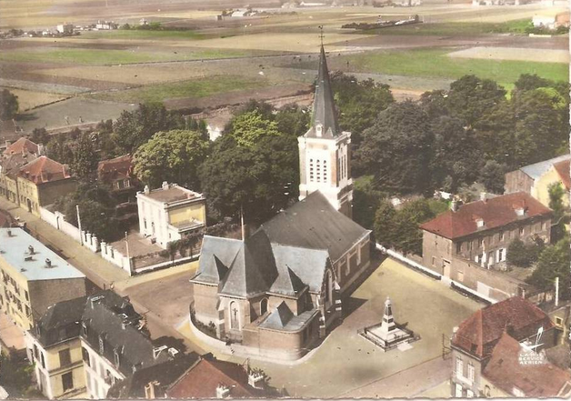 61 ascq - eglise place 02
